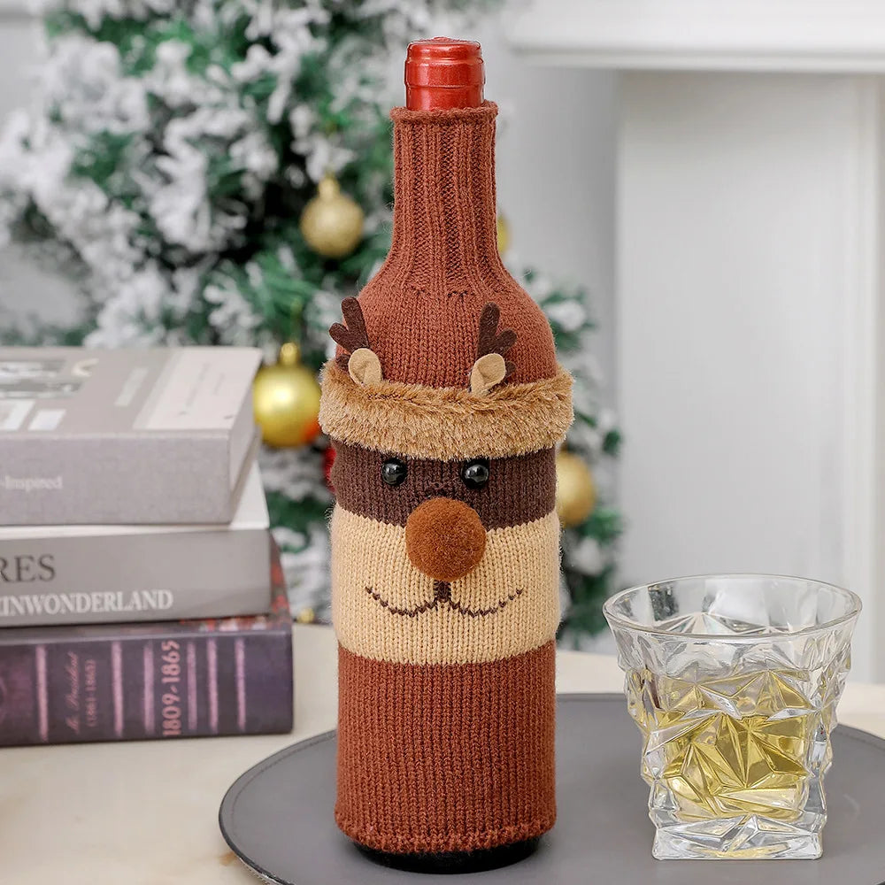 Christmas Santa Knitted Wine Bottle Cover Holiday Decoration for Red Wine Champagne Bottles Restaurant Party Scene