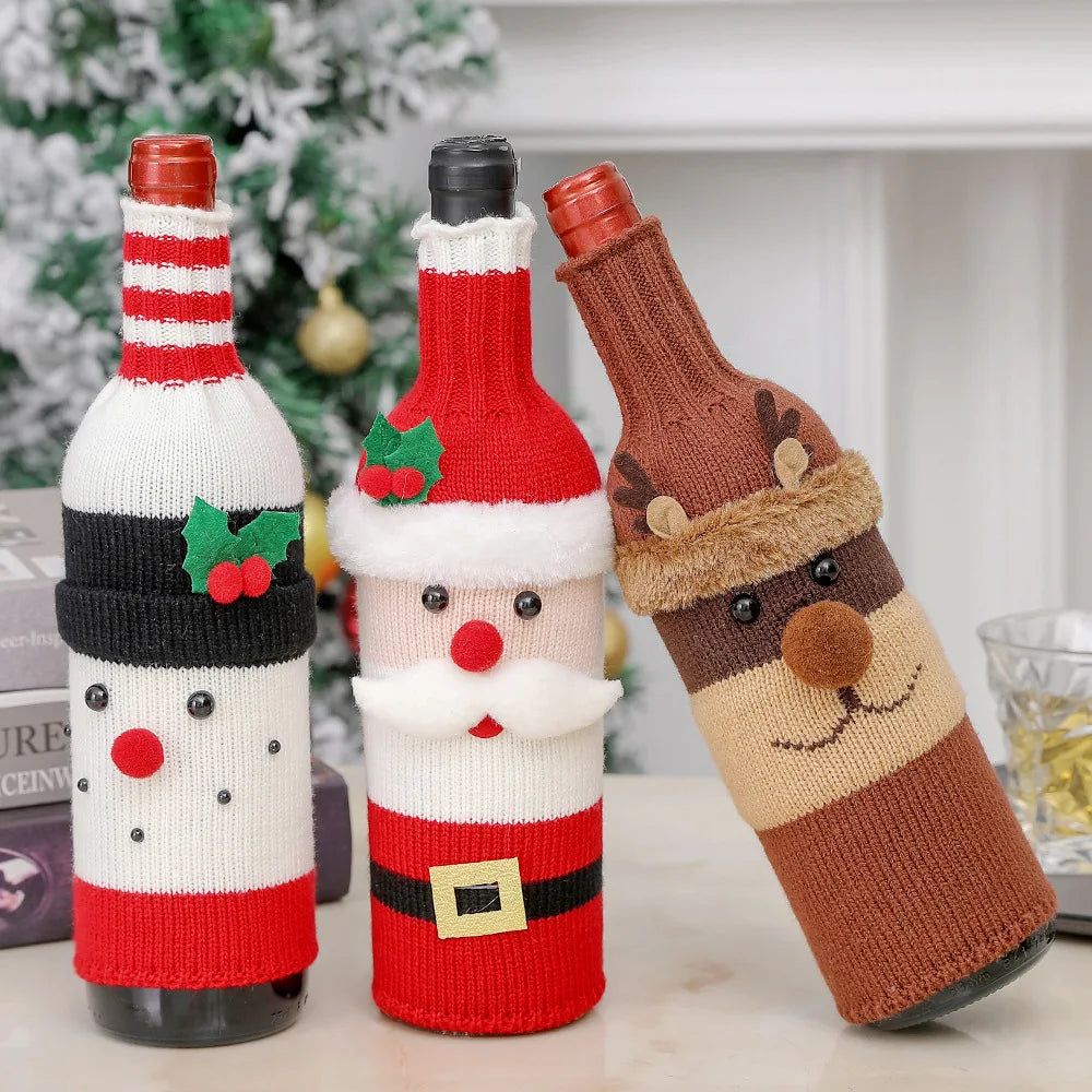 Christmas Santa Knitted Wine Bottle Cover Holiday Decoration for Red Wine Champagne Bottles Restaurant Party Scene